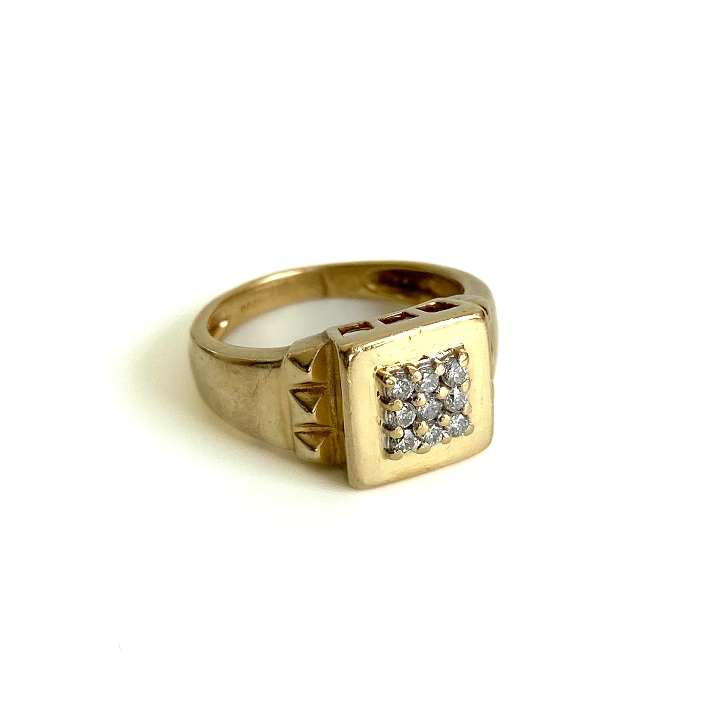 18ct Gold & Diamond Signet Ring  |  Size UK L