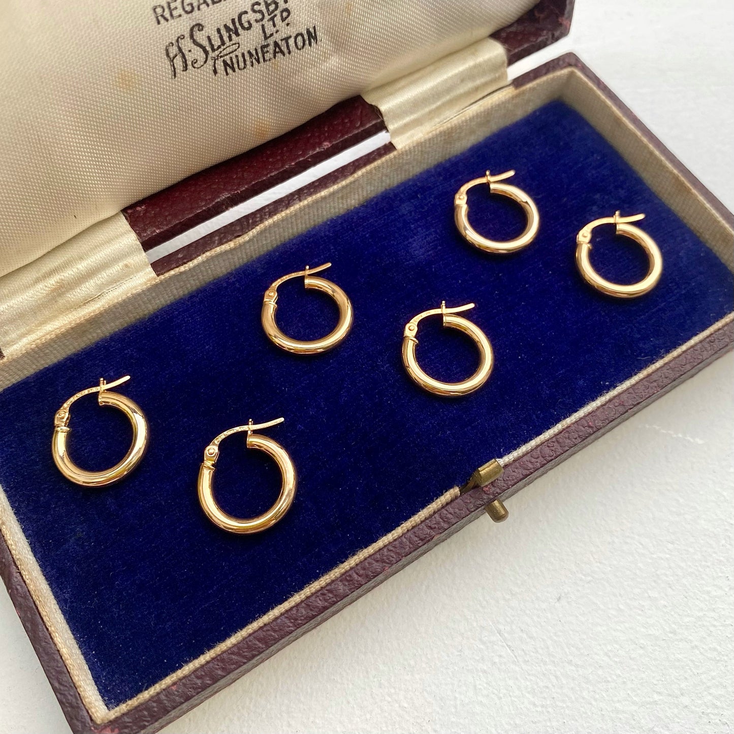 9ct Gold Thick Italian 'Unoaerre' Hoop Earrings  |  17mm