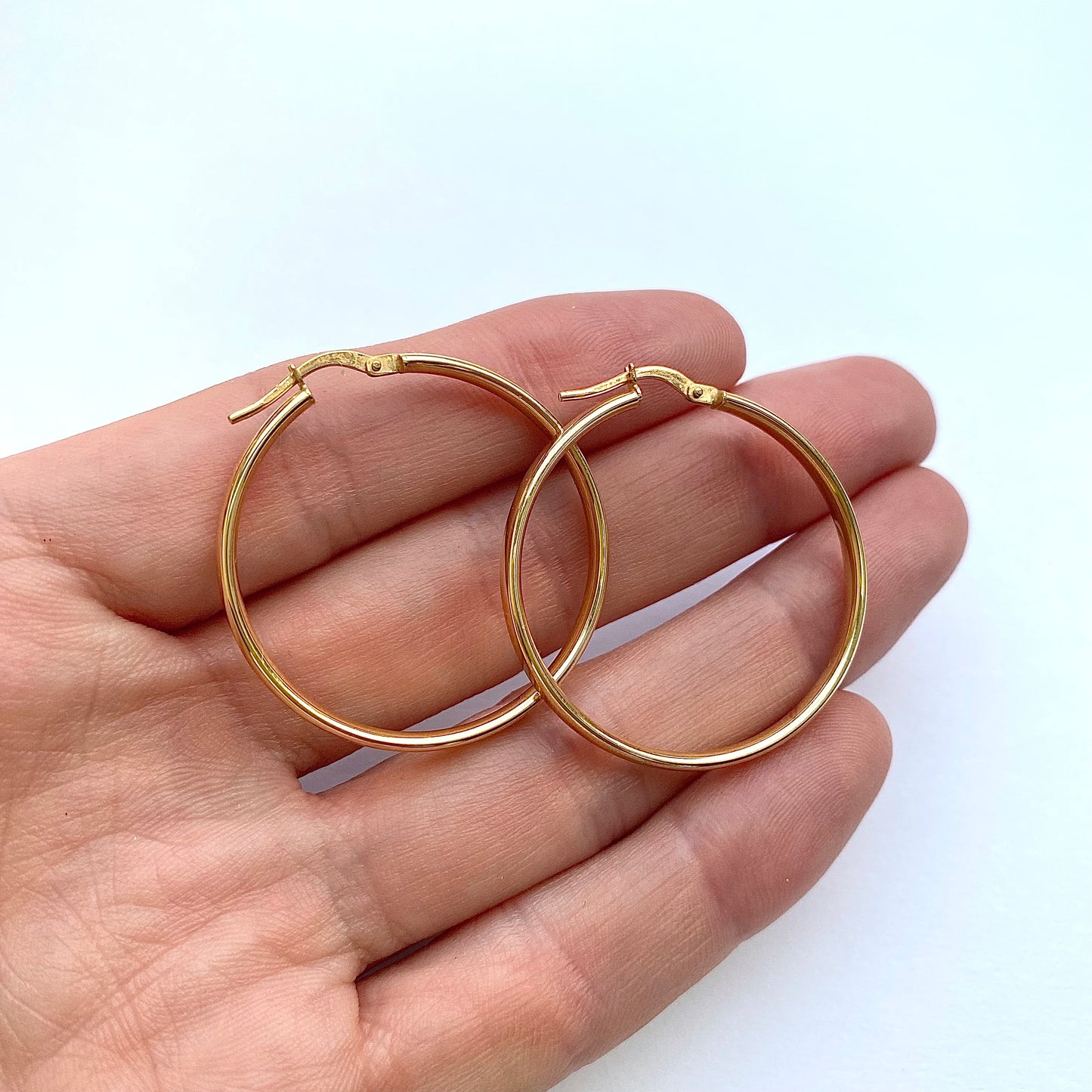 Fabulous 9ct Gold Italian Flat Hoops  |  33mm