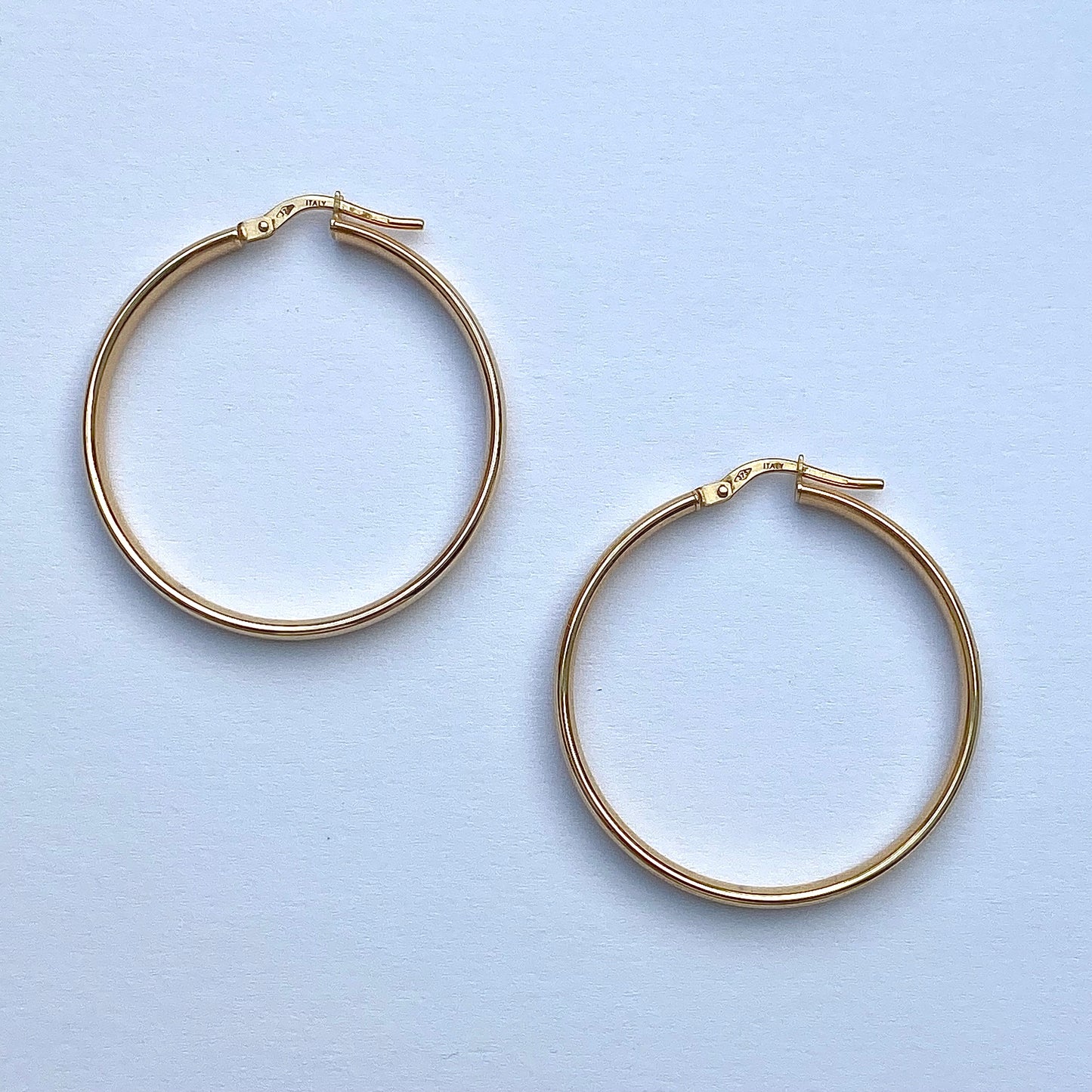 Fabulous 9ct Gold Italian Flat Hoops  |  33mm