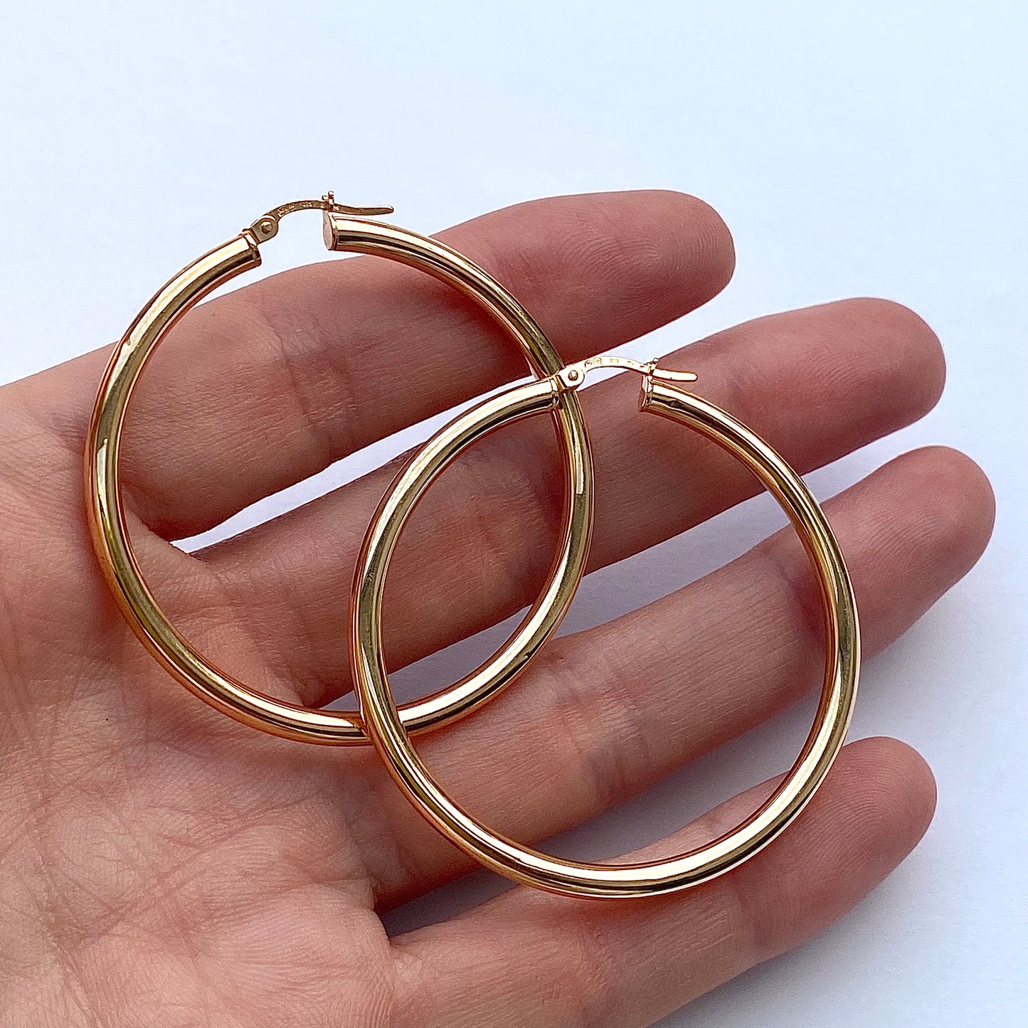 Fantastic Large Italian 9ct 'Unoaerre' Gold Hoops  |  56mm