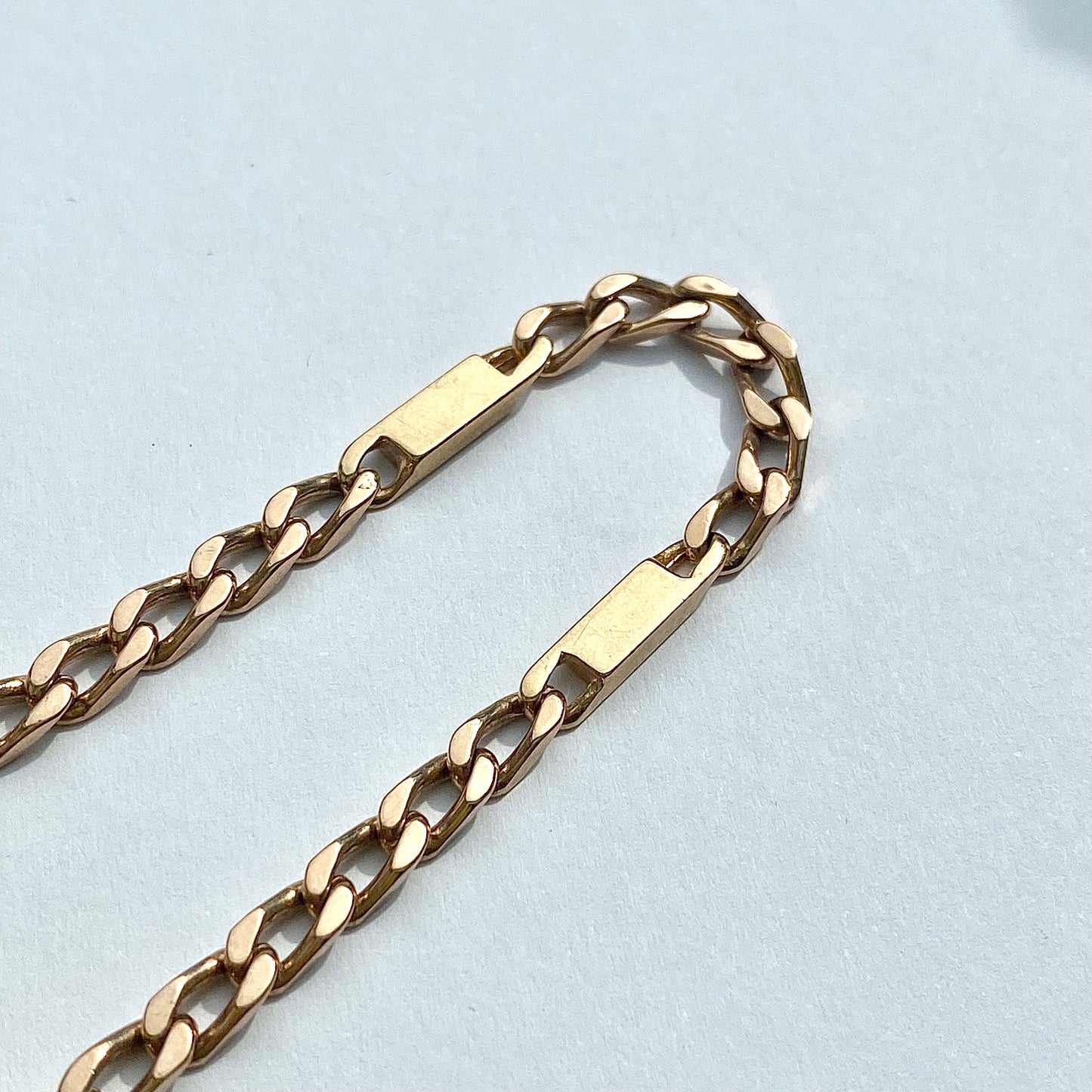 Italian 'Unoaerre' Solid 9ct Gold Curb and Bar Link Bracelet  |  7.5"  |  4mm