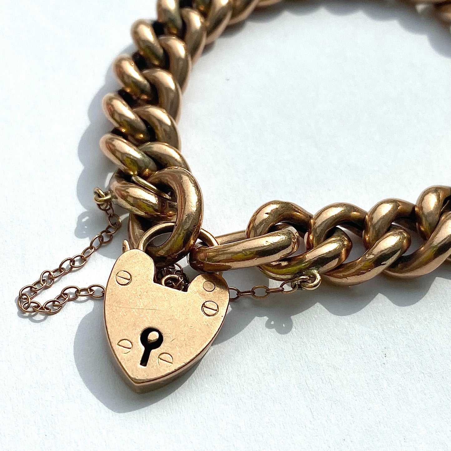 Fantastic Chunky Rosey Antique 9ct Gold Curb Bracelet with Heart Padlock  |  7.5"  |  11mm