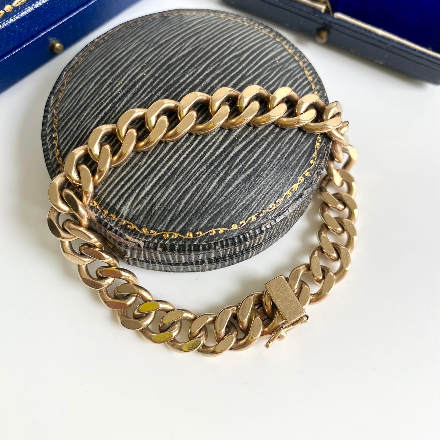 Solid 9ct Gold Vintage Curb Bracelet  |  7.5"  |  9.5mm