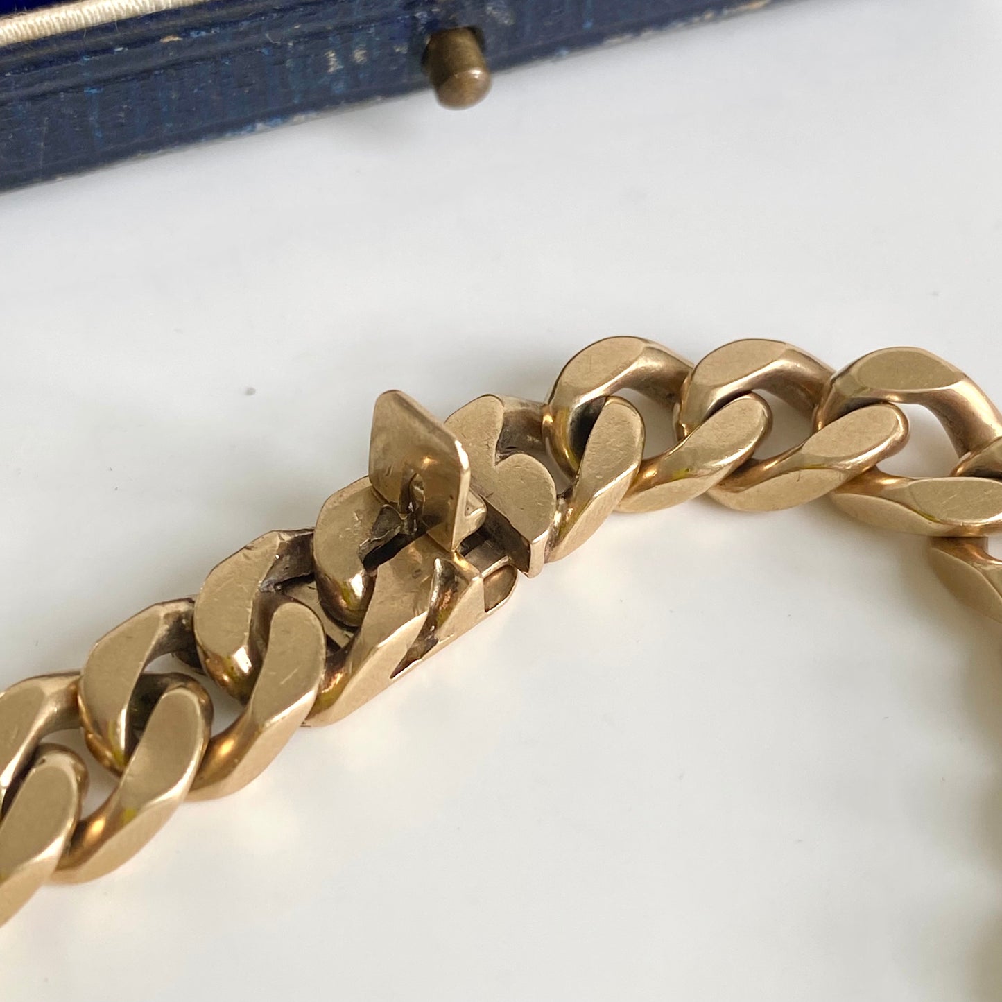 Fantastic Vintage Solid 9ct Gold Curb Bracelet  |  7.8"  |  9mm