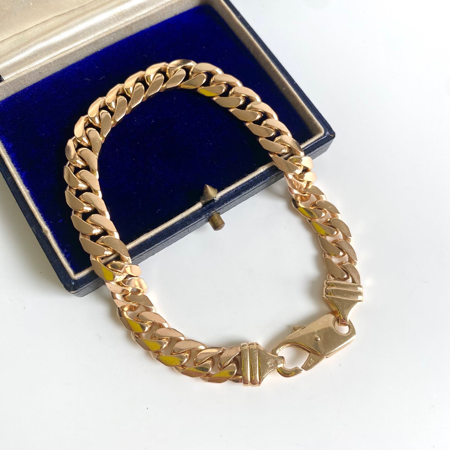 Fantastic Solid 9ct Gold Curb Bracelet  |  8.7"  |  8mm