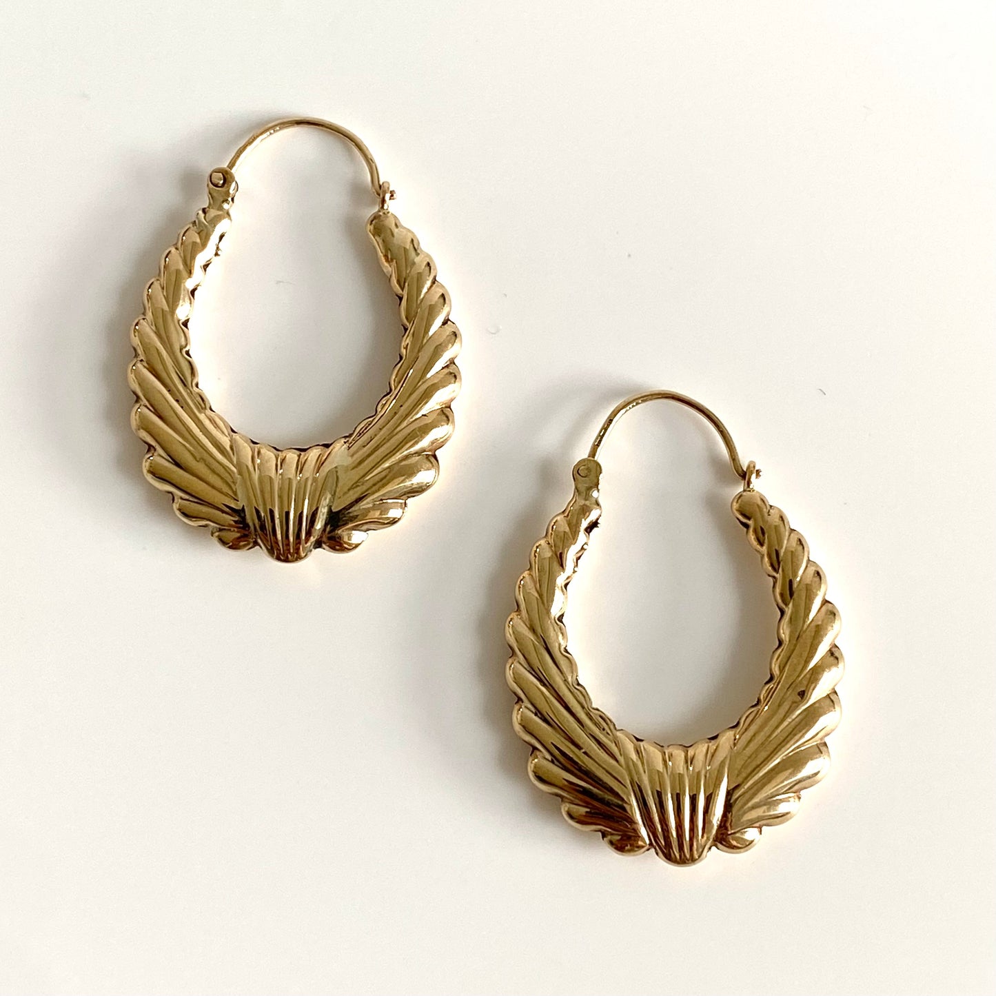 9ct Gold Ribbon Effect Hoops  |  35mm