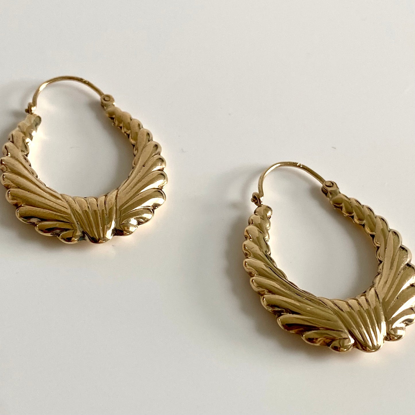 9ct Gold Ribbon Effect Hoops  |  35mm