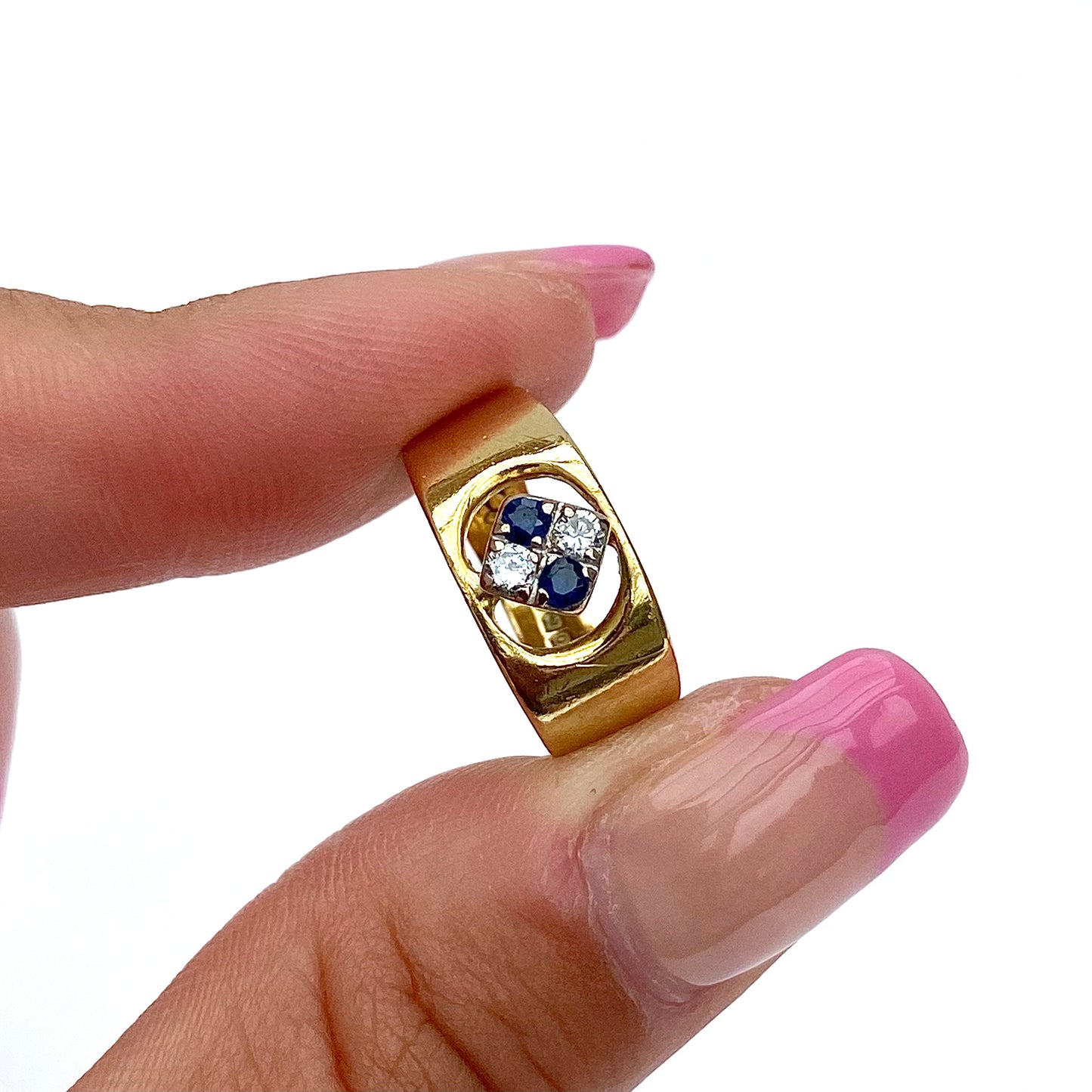 18ct Gold, Sapphire and Diamond Ring  |  Size UK I