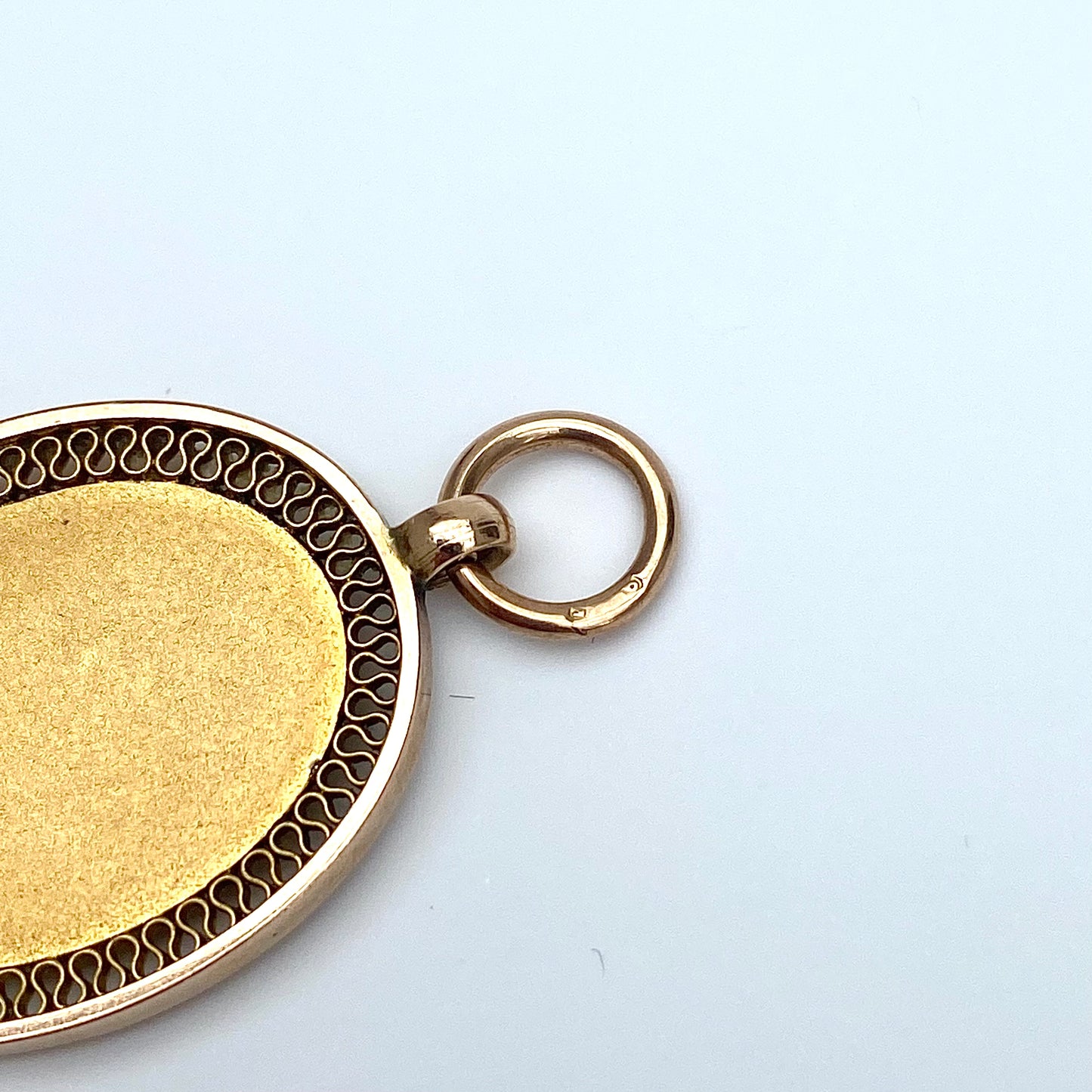 Stunning Antique 9ct Gold Fob Medallion  |  Chester 1924