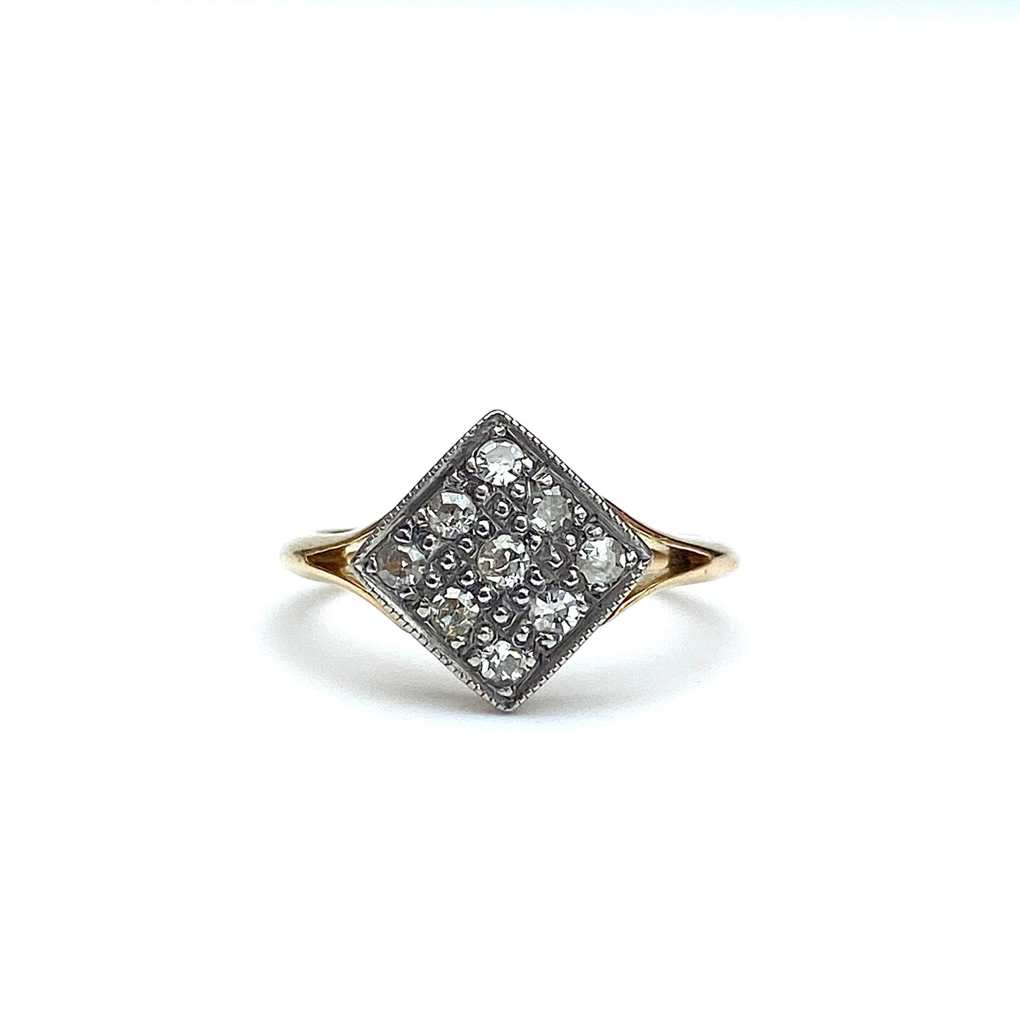 Art Deco 18ct Gold and Diamond Shaped Diamond Ring  |  Size UK I