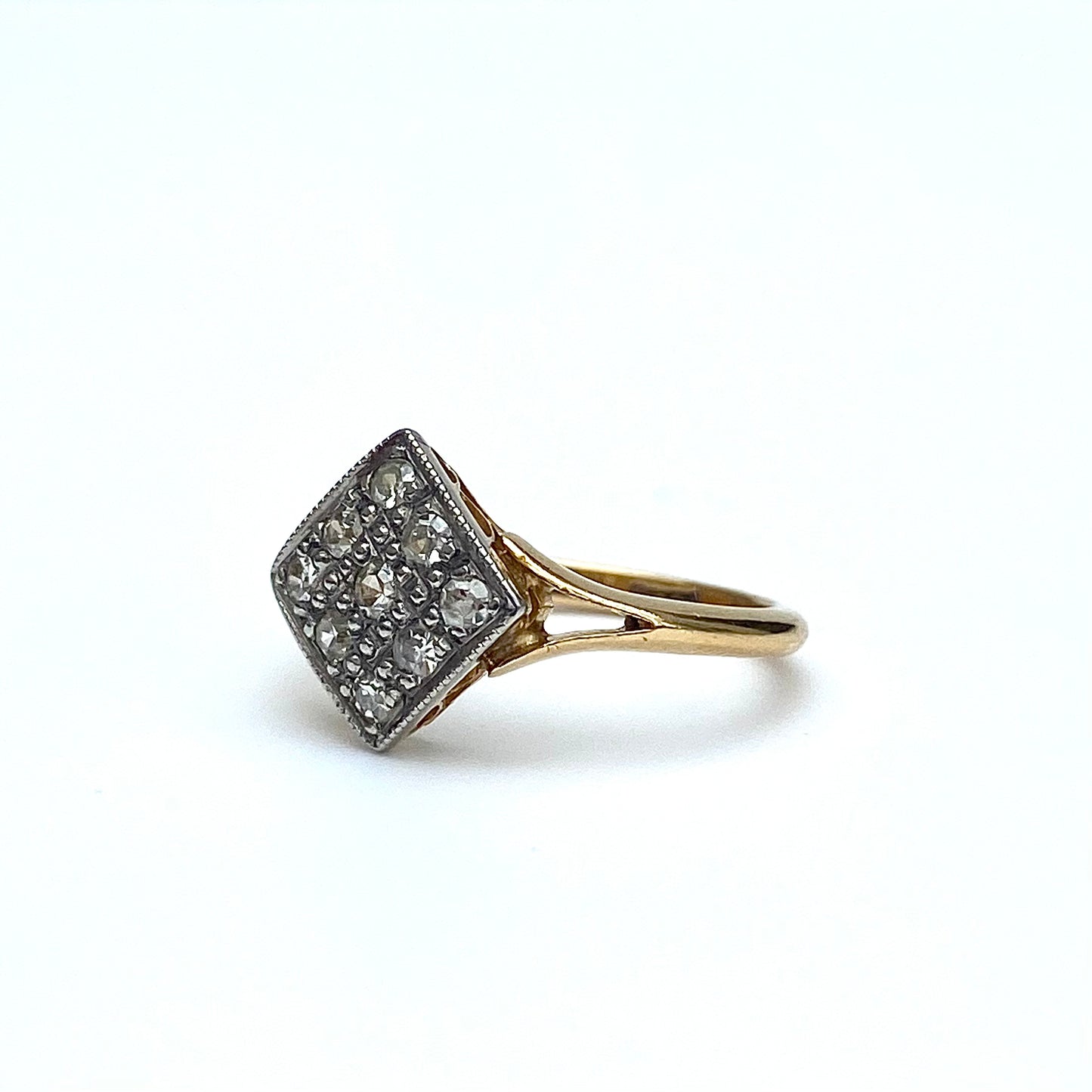 Art Deco 18ct Gold and Diamond Shaped Diamond Ring  |  Size UK I