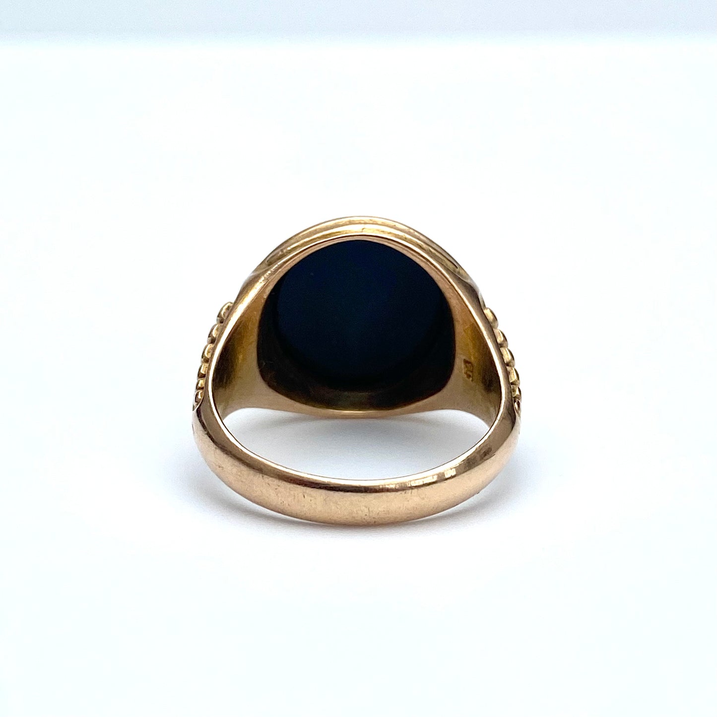 Antique 15ct Gold Heavy Sardonyx Signet Ring 1867 |  Size UK R.5