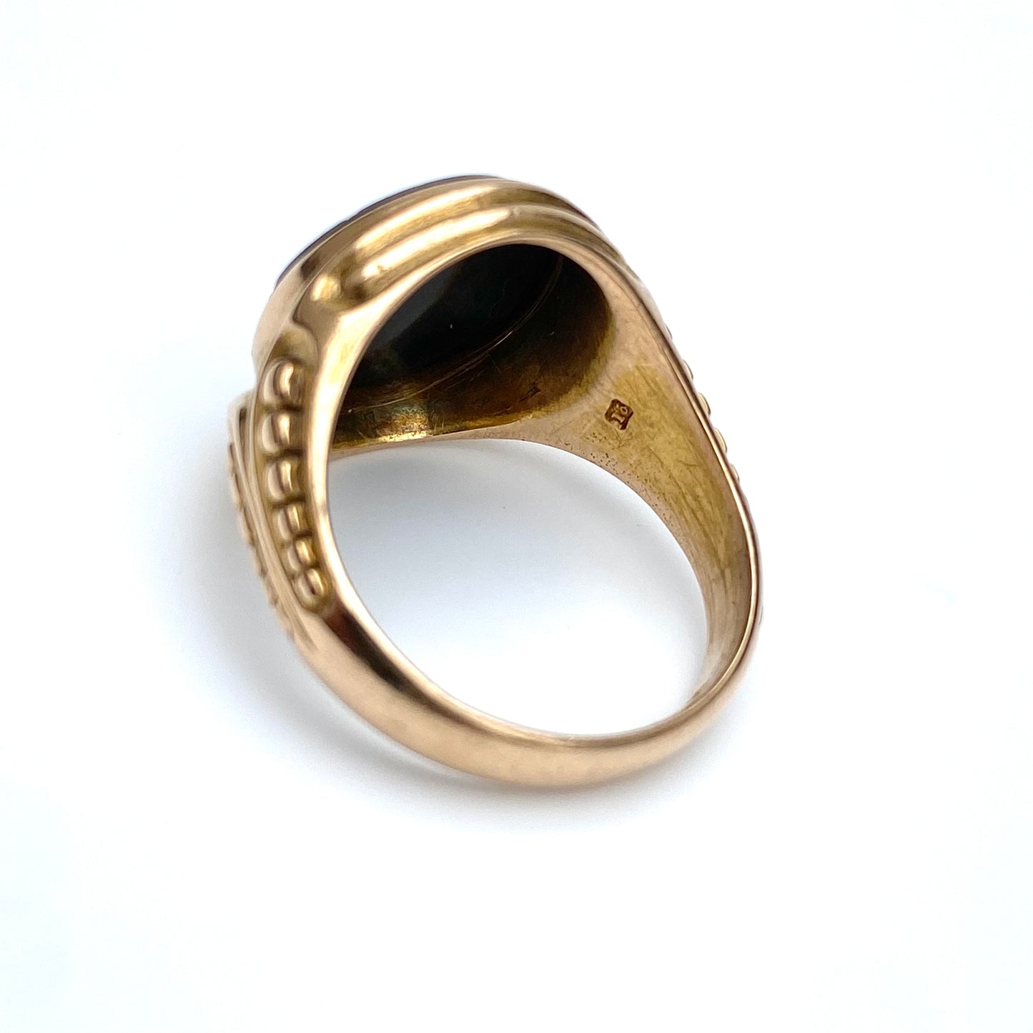 Antique 15ct Gold Heavy Sardonyx Signet Ring 1867 |  Size UK R.5