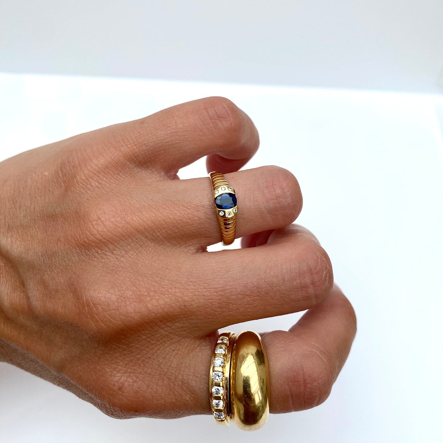 18ct Gold, Diamond & Sapphire Ring  |  Size UK M.75