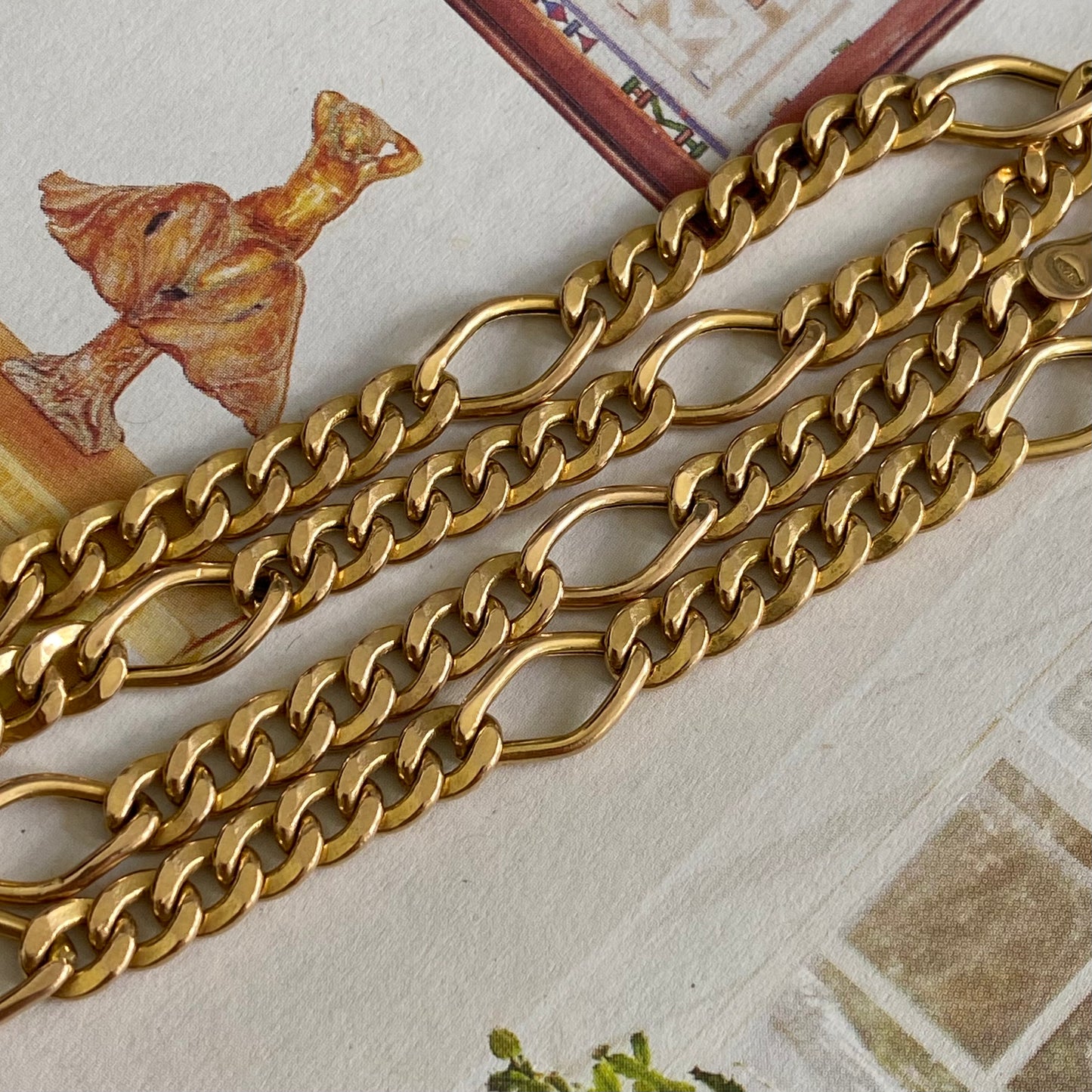 9ct Gold Hollow Figaro Chain  |  17.2"