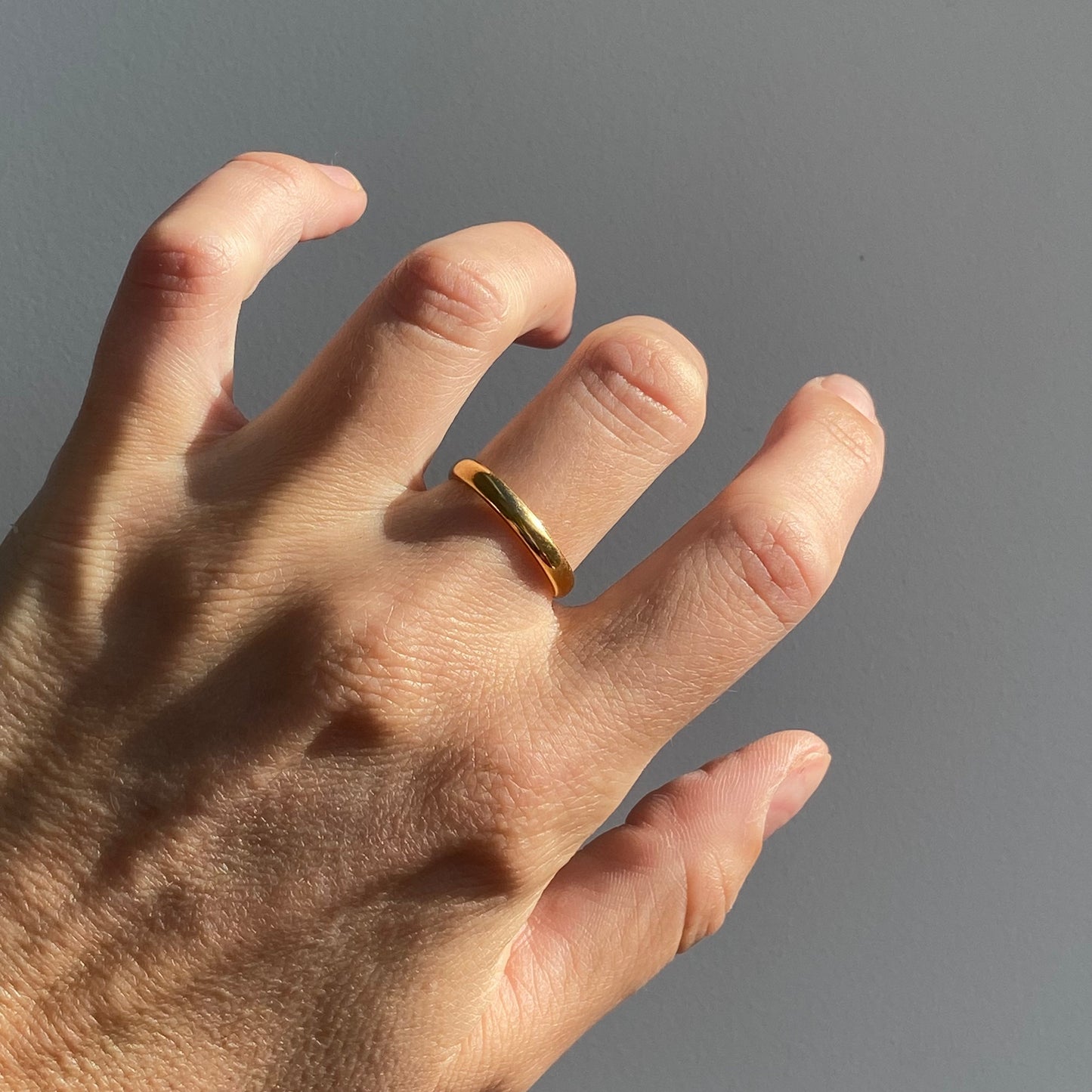 Antique 22ct Plain Band  |  Size UK O.5