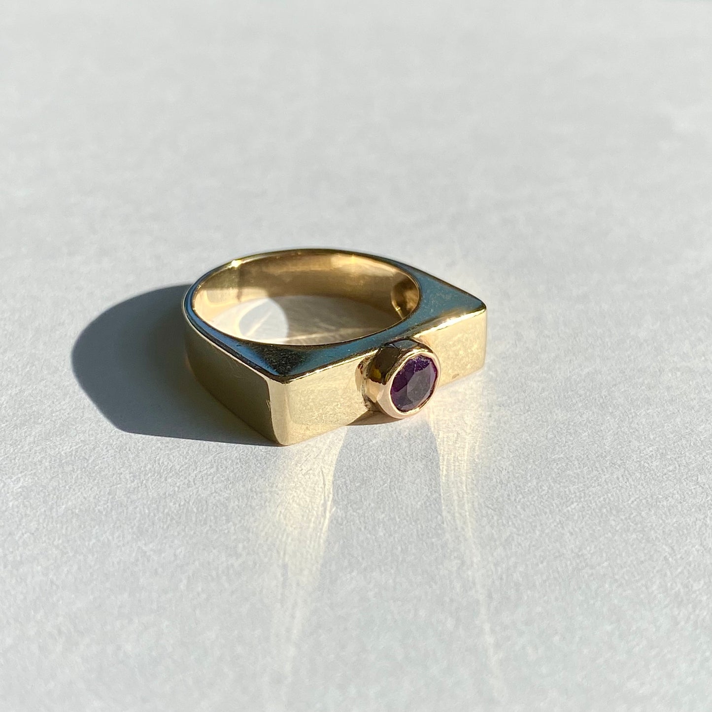 9ct Gold and Amethyst Solitaire Ring  |  Size UK L.5