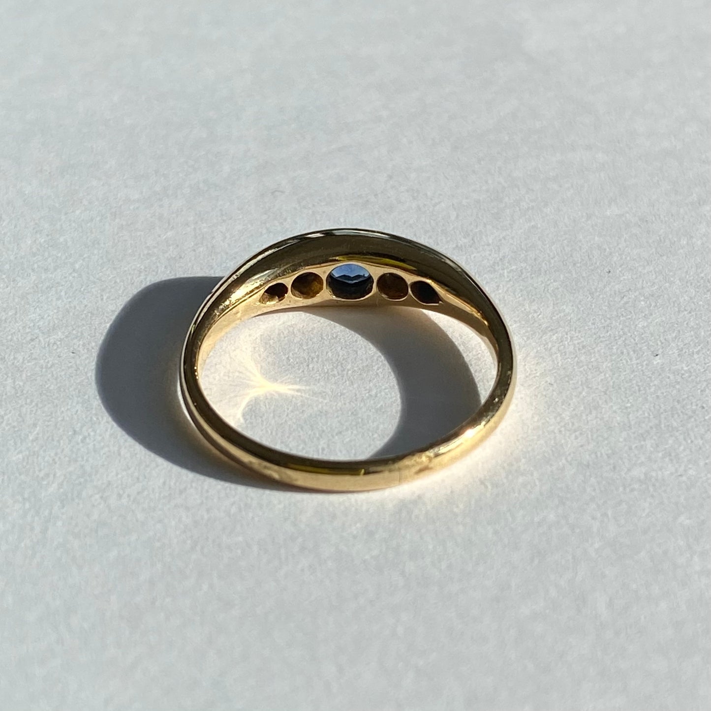 18ct Gold, Diamond and Sapphire Boat Ring  |  Size UK M.75