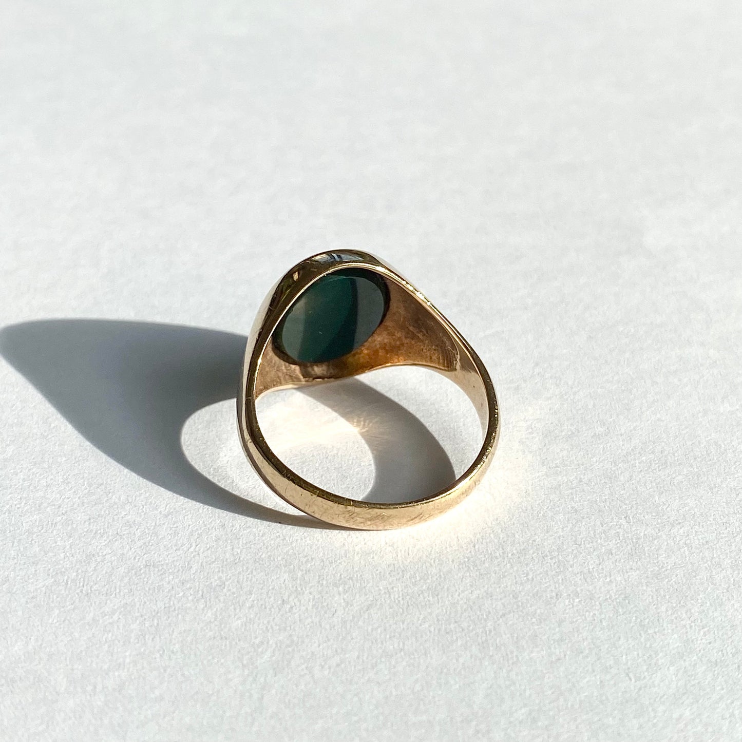 9ct Gold and Bloodstone Signet Ring  |  Size UK M.5