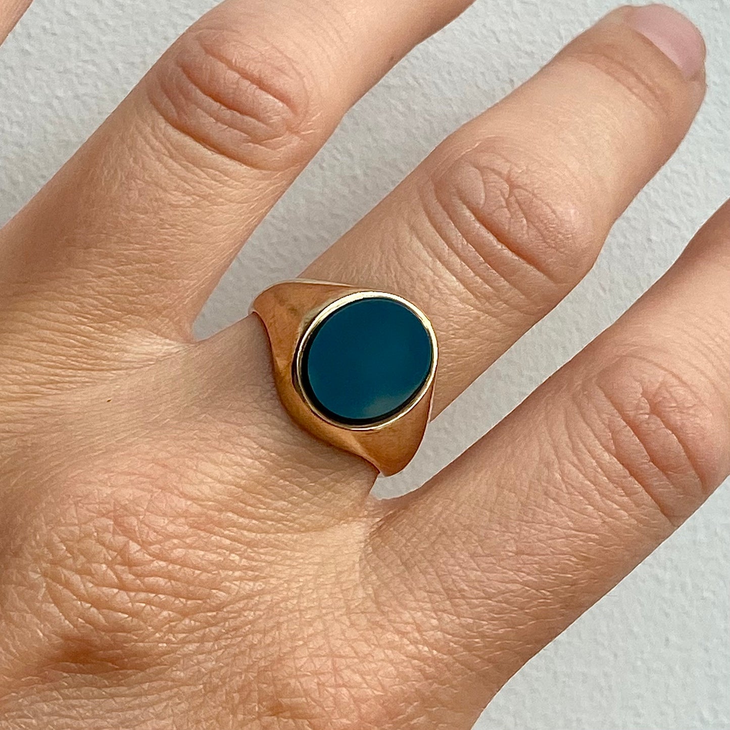 9ct Gold and Bloodstone Signet Ring  |  Size UK M.5