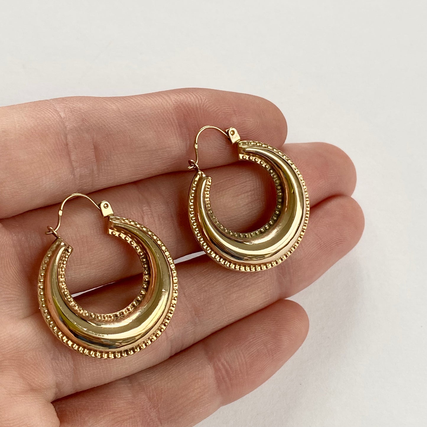 Beautiful 9ct Gold Engraved Hoop Earrings  |  23mm