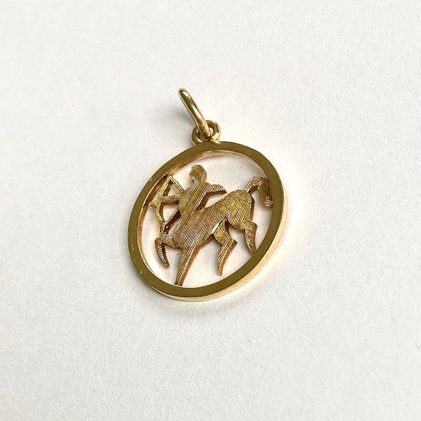 14ct Sagittarius Zodiac Pendant/Charm  |  18mm