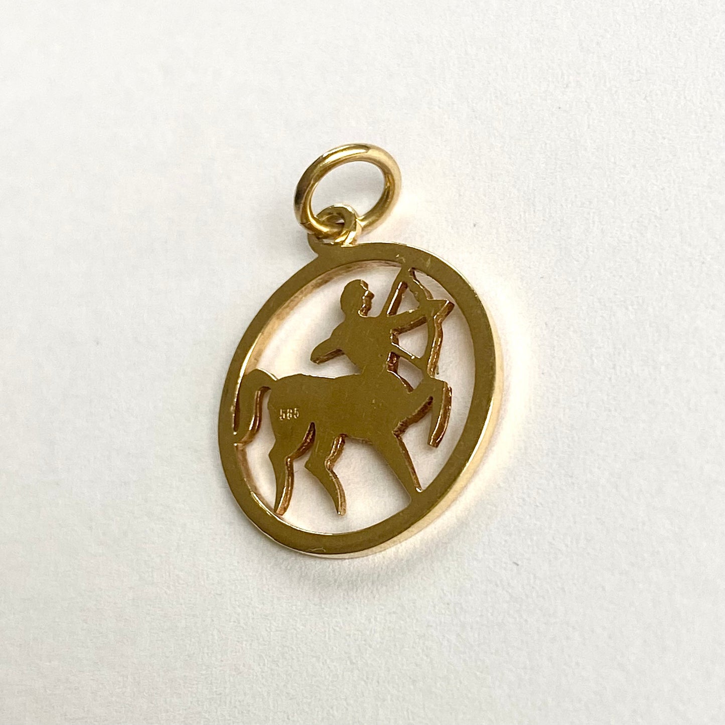 14ct Sagittarius Zodiac Pendant/Charm  |  18mm