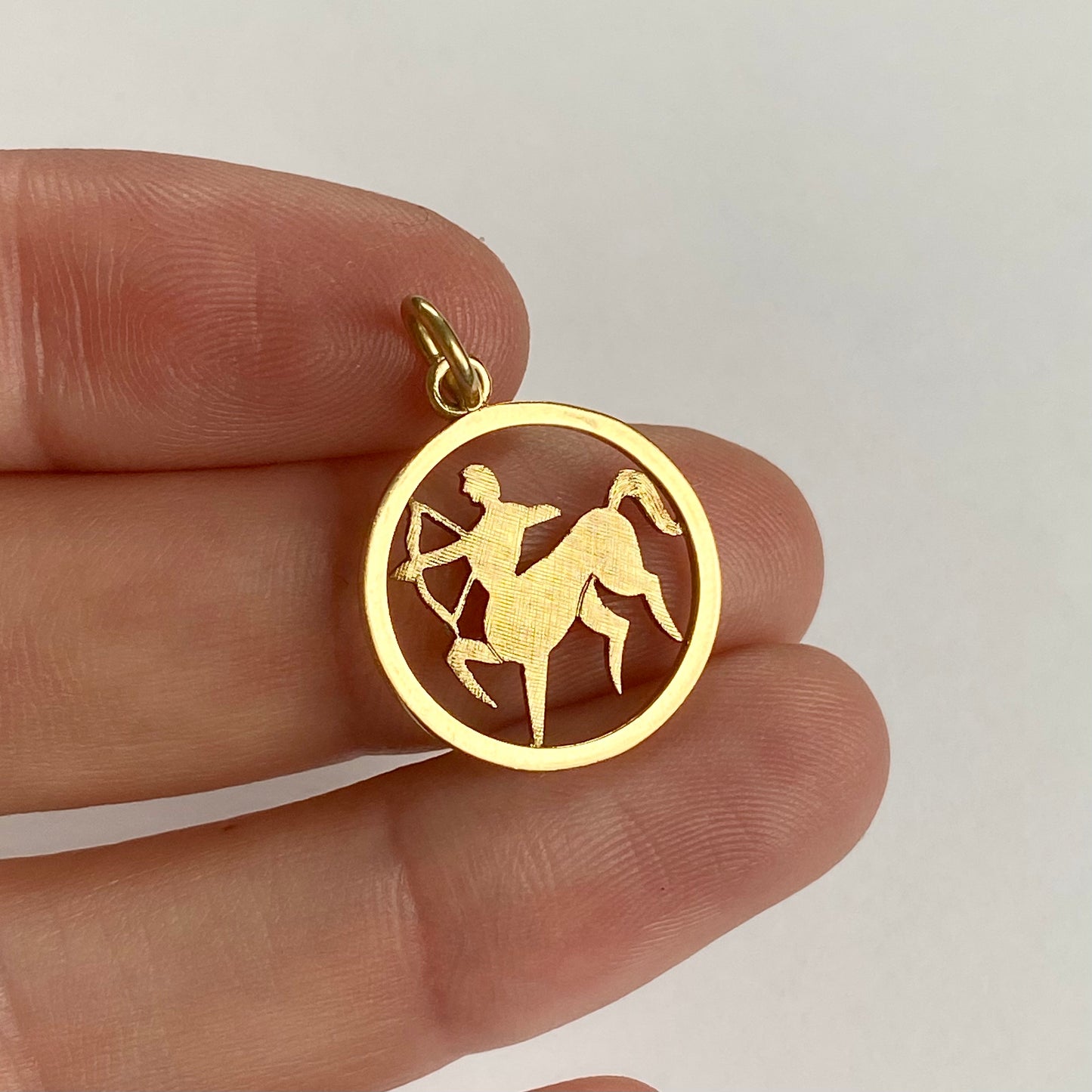 14ct Sagittarius Zodiac Pendant/Charm  |  18mm