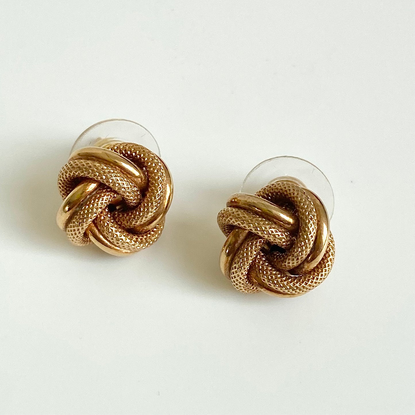 9ct Gold Textured Knot Earrings  |  13mm