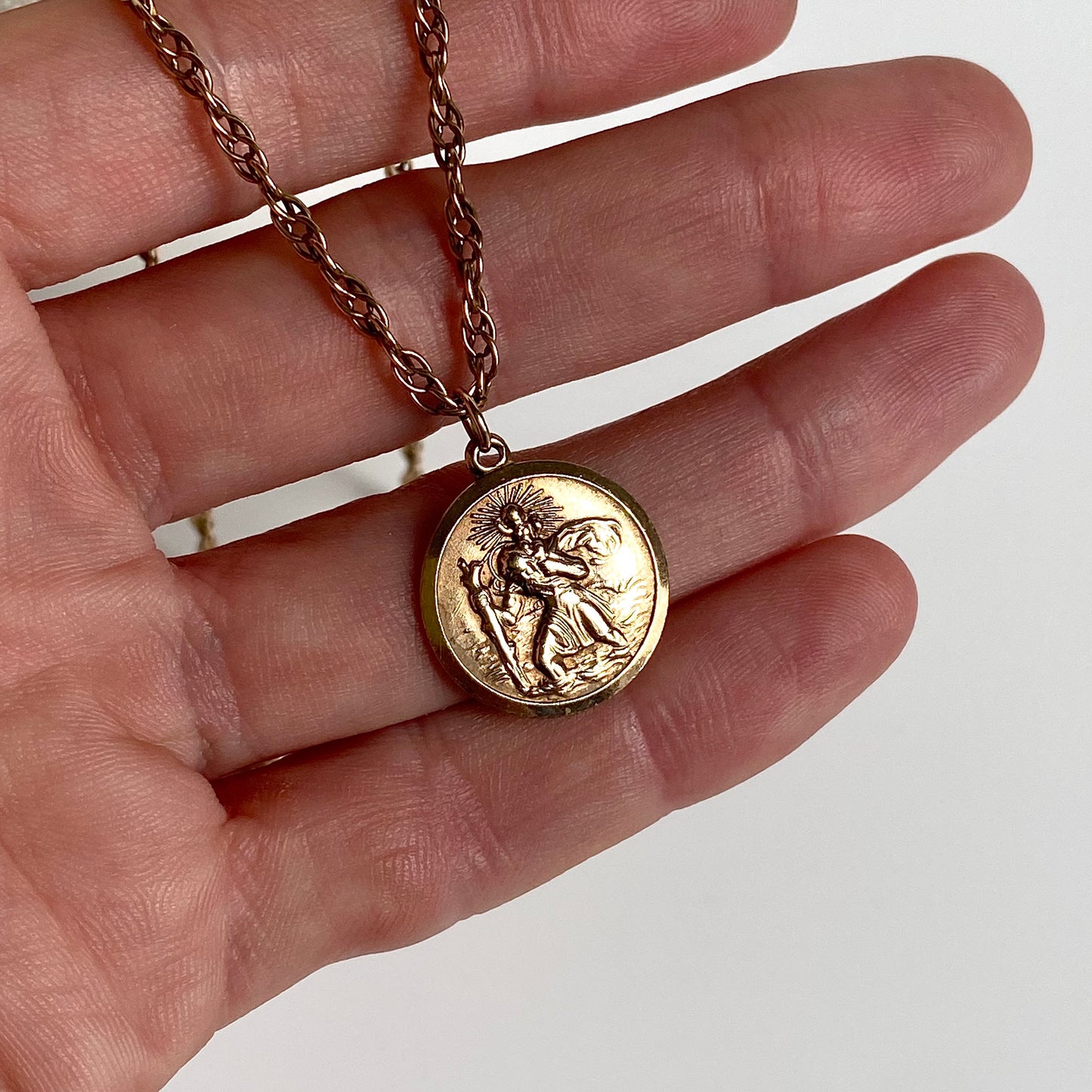 9ct Gold St Christopher Necklace  |  22"