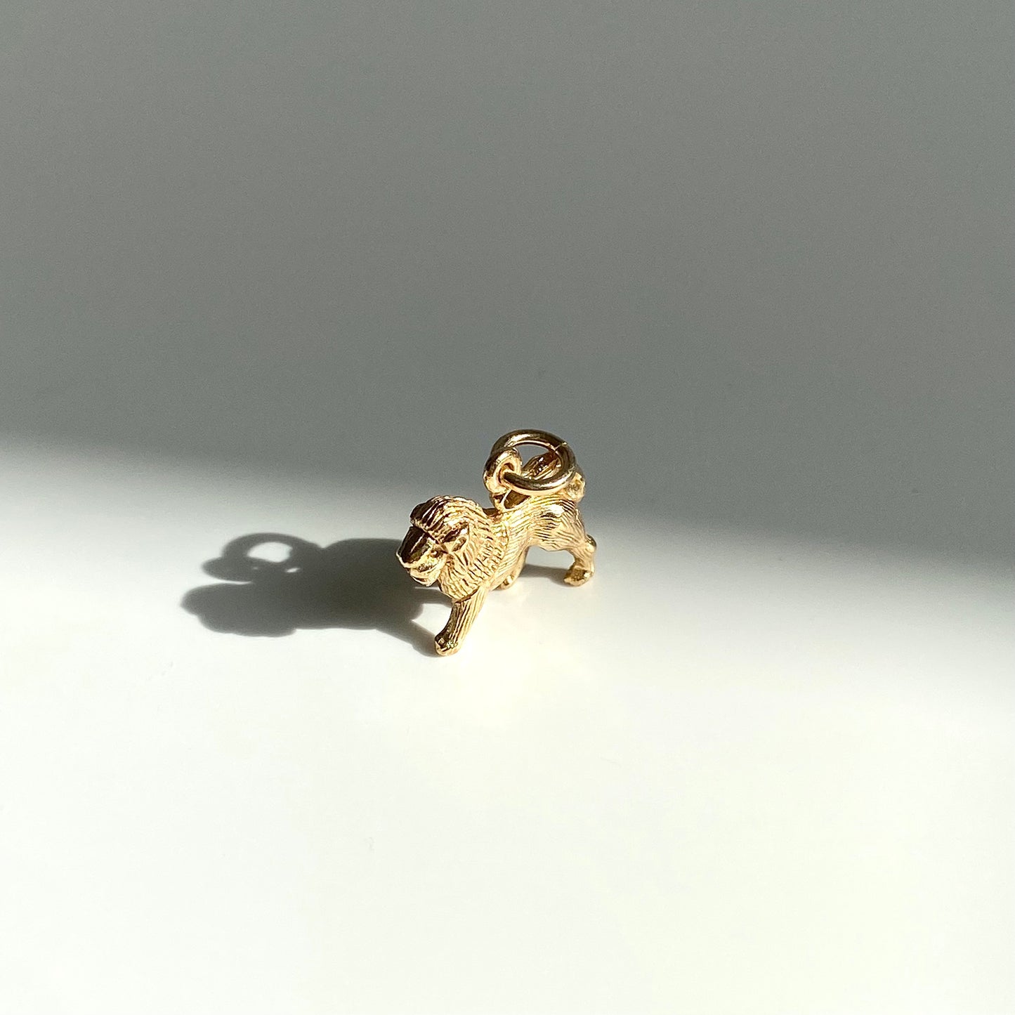 Gorgeous 9ct Gold Leo Zodiac Lion Charm