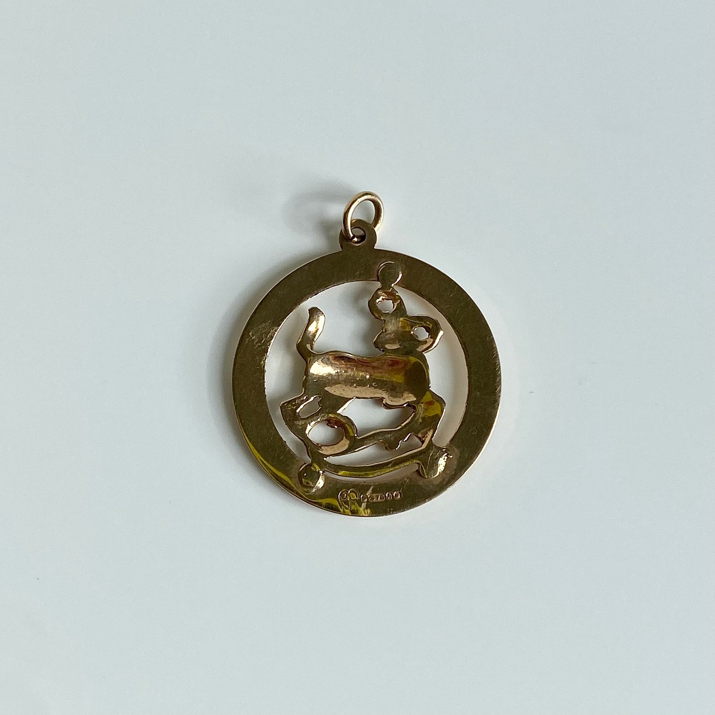 Gorgeous 9ct Gold Libra Zodiac Ram Charm  |  25mm