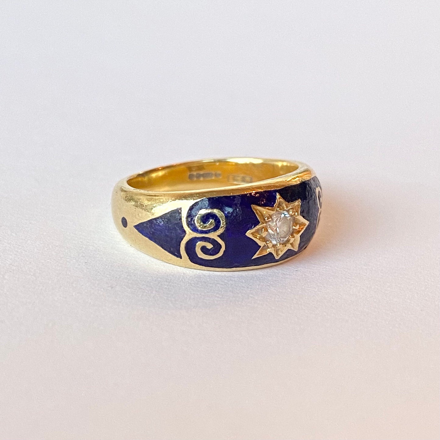 Vintage Solid 18ct Gold, Blue Enamel and Brilliant-cut Diamond Starburst Ring  |  Size UK K.5