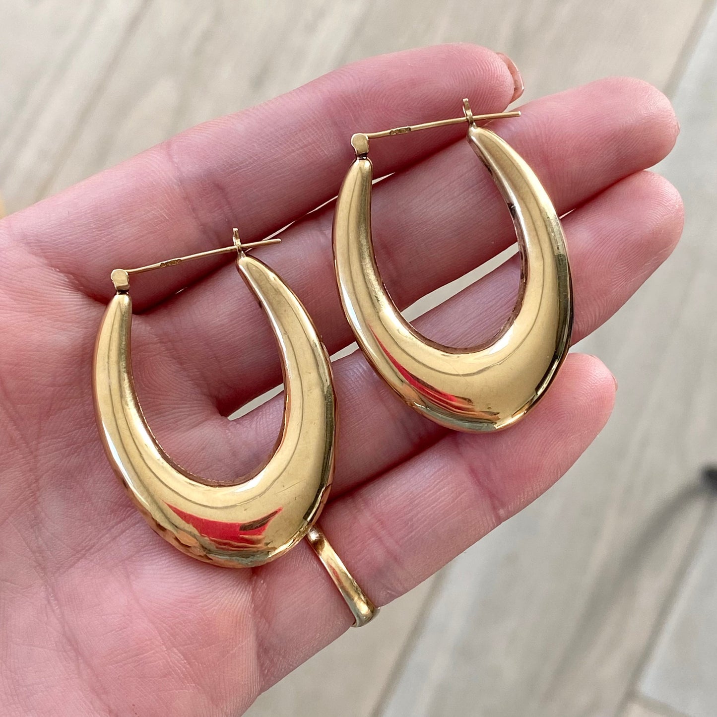 Fabulous Vintage 9ct Gold Hoop Earrings