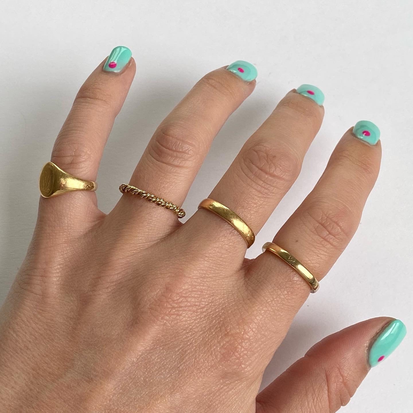 Vintage 9ct Gold Twist Band  |  Size J